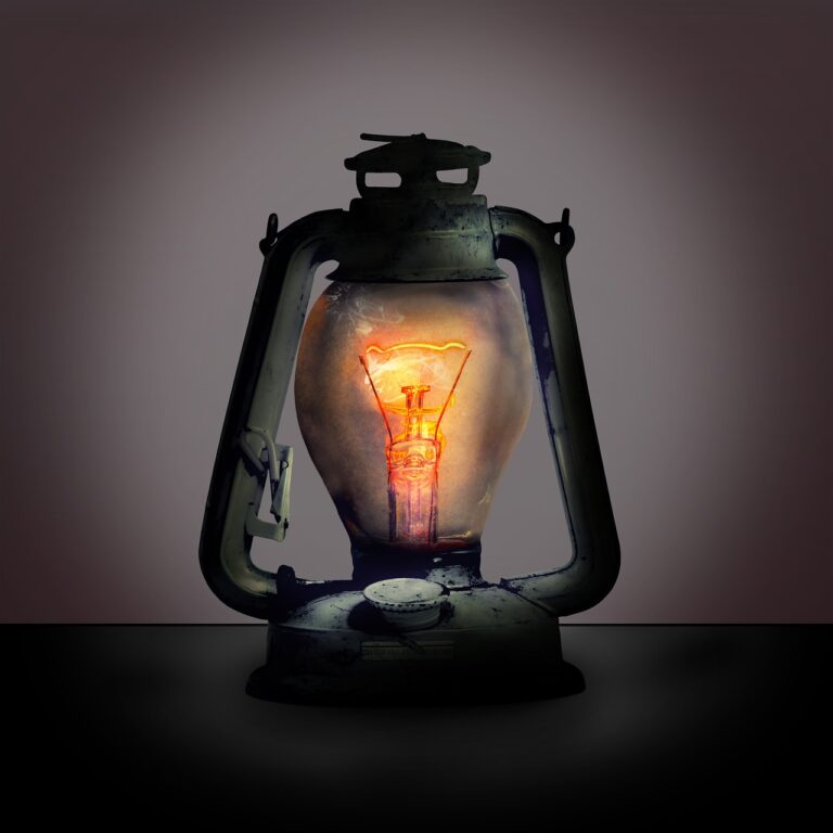 lantern, lamp, filament-3043042.jpg